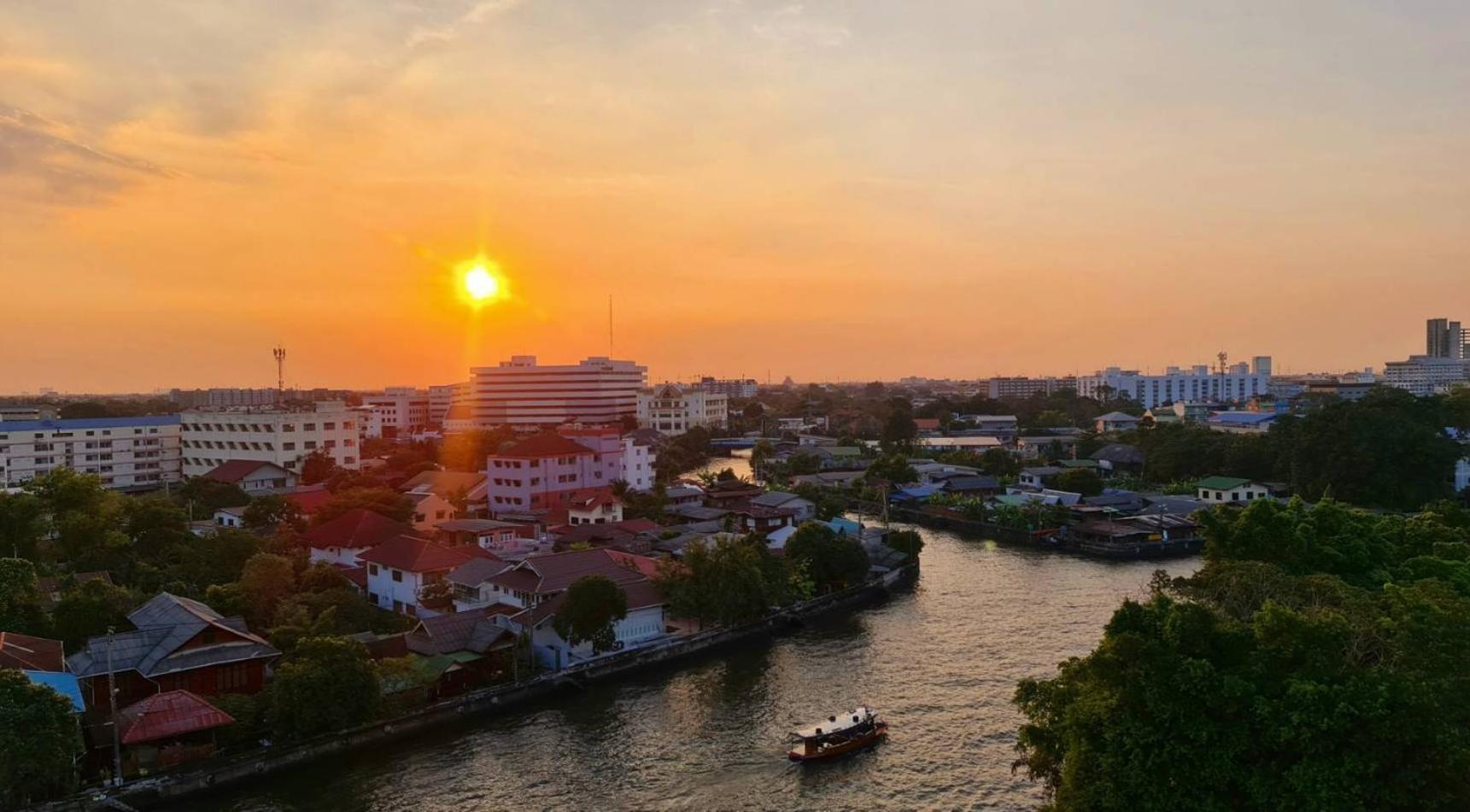 Norn Rimklong Bangkok Hotel Exterior foto